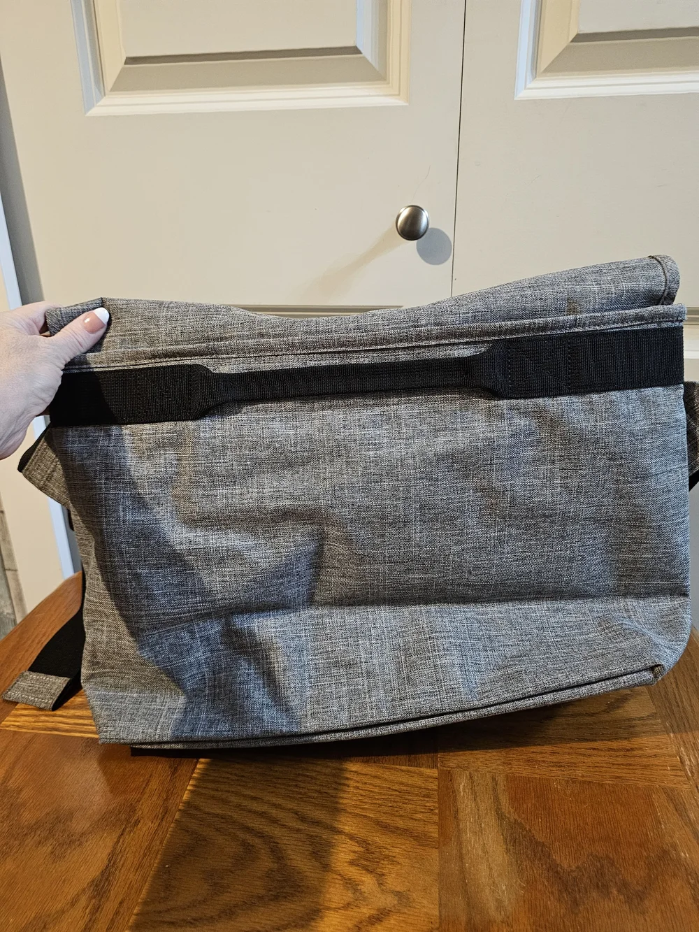Herschel Supply Company Grey Messenger Laptop Bag with Front Flap